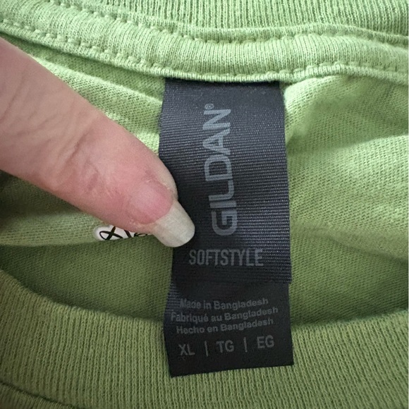 Disney Pixar NWOT Toy Story Alien Face Halloween Grass Green T-Shirt Size XL - Picture 3 of 3